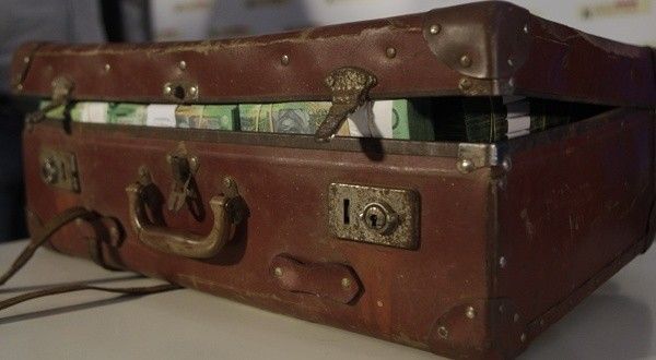 LA VALISE MAGIQUE MAGNETIQUE